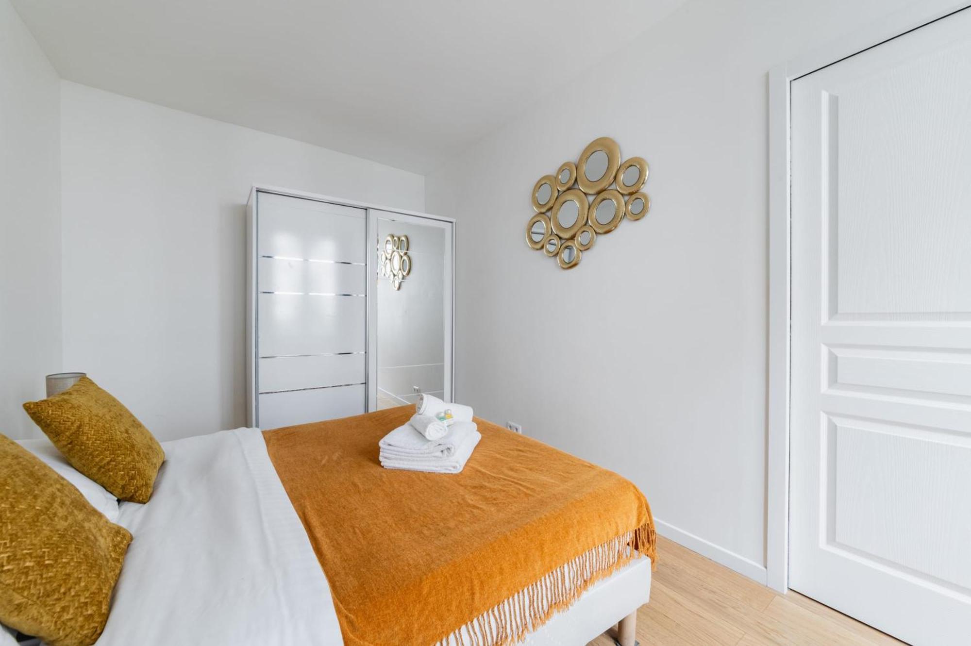 2 Pieces Renovee A Neuf Paris 5 - 4P - Flat-Guestアパートメント エクステリア 写真
