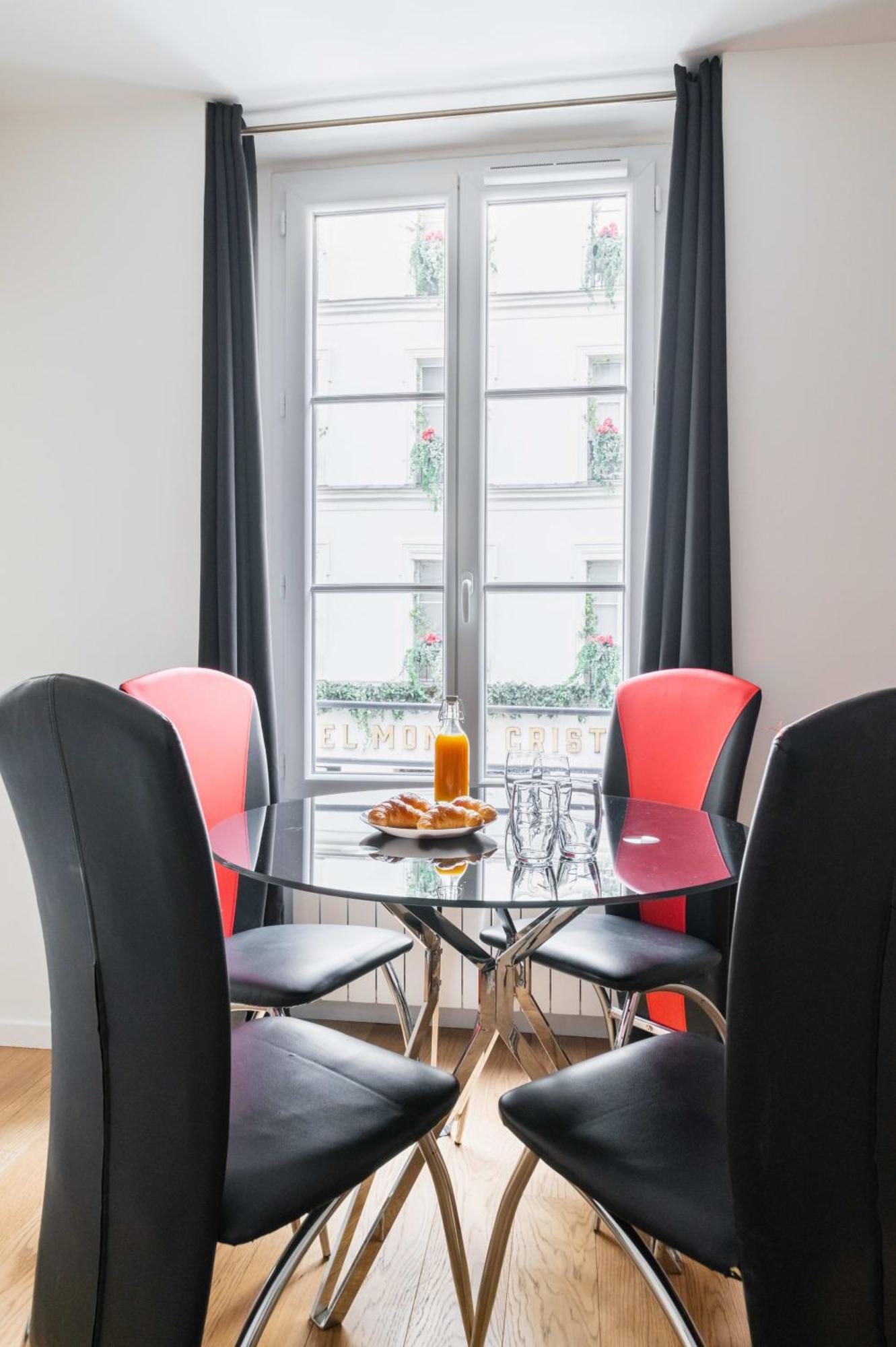 2 Pieces Renovee A Neuf Paris 5 - 4P - Flat-Guestアパートメント エクステリア 写真